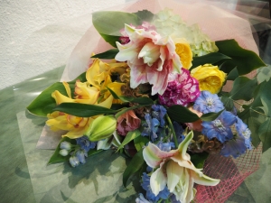 珍しい八重の百合です